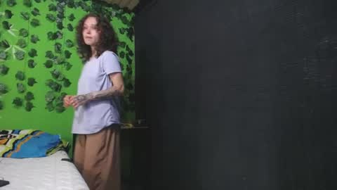 Snapshot of sophiamiller6 chatting on 2, 7, 2026 sophiamiller6 online show from 2, 7, 2026