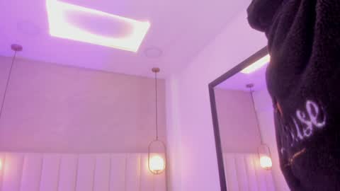Snapshot of sophiarossee chatting on 31, 12, 2024 Sofi online show from 31, 12, 2024