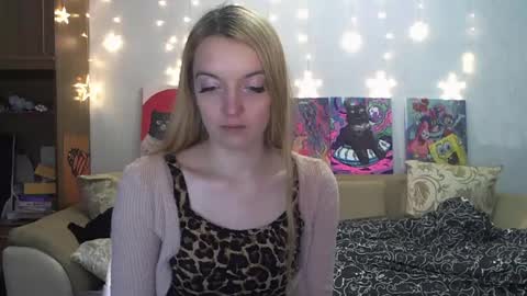 Snapshot of sophiasonata chatting on 20, 12, 2024 SophiaSonata online show from 20, 12, 2024