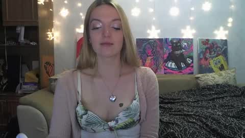 Snapshot of sophiasonata chatting on 30, 12, 2024 SophiaSonata online show from 30, 12, 2024