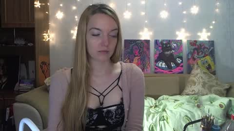 Snapshot of sophiasonata chatting on 19, 1, 2025 SophiaSonata online show from 19, 1, 2025