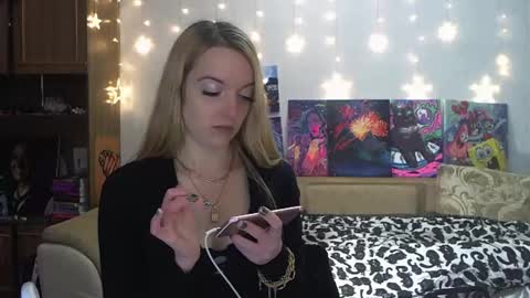 Snapshot of sophiasonata chatting on 25, 1, 2025 SophiaSonata online show from 25, 1, 2025