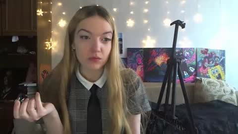 Snapshot of sophiasonata chatting on 11, 2, 2025 SophiaSonata online show from 11, 2, 2025