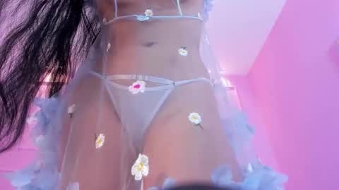 S O P H I A  online show from 16, 10, 2025