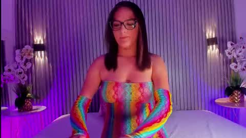 sophicollins online show from 20, 3, 2026