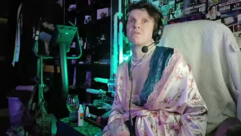 Sophie Satin1980 online show from 11, 7, 2026