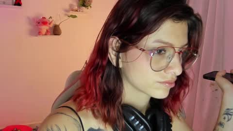 Snapshot of sophie_dolly_ chatting on 28, 1, 2025 sophie doll online show from 28, 1, 2025