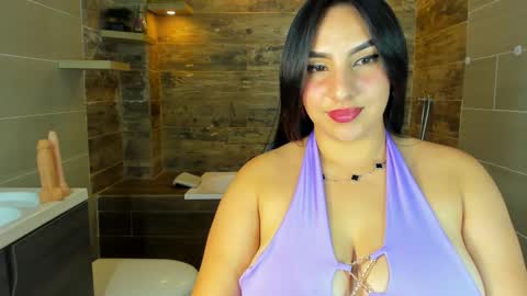 Snapshot of sophie_grays chatting on 10, 9, 2025 S O P H I E online show from 10, 9, 2025