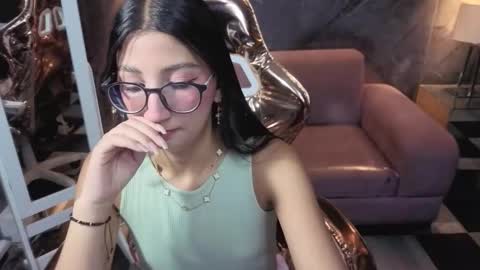 Snapshot of sophie_jones_b chatting on 12, 2, 2026 sophie_jones_b online show from 12, 2, 2026