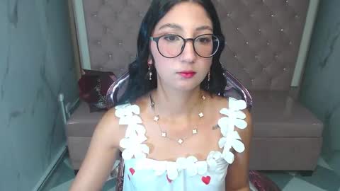 Snapshot of sophie_jones_b chatting on 14, 2, 2026 sophie_jones_b online show from 14, 2, 2026