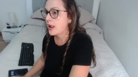Sofa online show from 13, 6, 2026