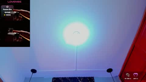 Sophie Sweet online show from 23, 12, 2025