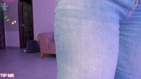 Snapshot of sophiebarnett_ chatting on 20, 4, 2026 Sophie online show from 20, 4, 2026