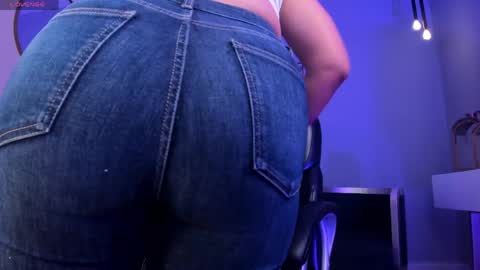 Snapshot of sophiebarnett_ chatting on 17, 5, 2026 Sophie online show from 17, 5, 2026