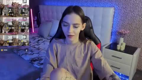 Snapshot of sophiecherrie chatting on 11, 2, 2025 Sophie online show from 11, 2, 2025