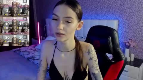 Snapshot of sophiecherrie chatting on 20, 2, 2025 Sophie online show from 20, 2, 2025
