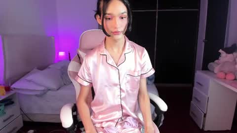 Snapshot of sophiecornett chatting on 2, 7, 2026 online show from 2, 7, 2026
