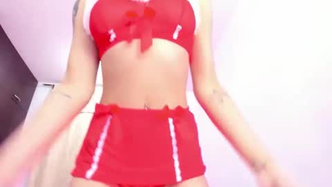 Snapshot of sophiee_grey chatting on 27, 12, 2024 sophiee_grey online show from 27, 12, 2024