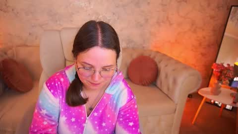 Snapshot of sophieedreams chatting on 20, 9, 2025 sophieedreams online show from 20, 9, 2025