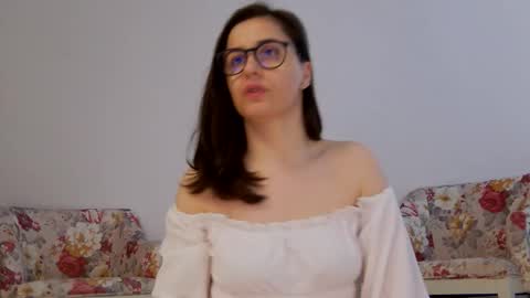 Snapshot of sophieerain chatting on 20, 9, 2025 Sophie Rain online show from 20, 9, 2025