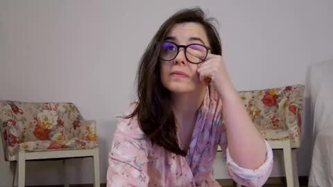 Snapshot of sophieerain chatting on 6, 10, 2025 Sophie Rain online show from 6, 10, 2025