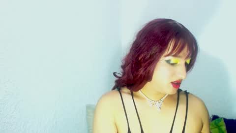 sophiehillsxo online show from 31, 1, 2025