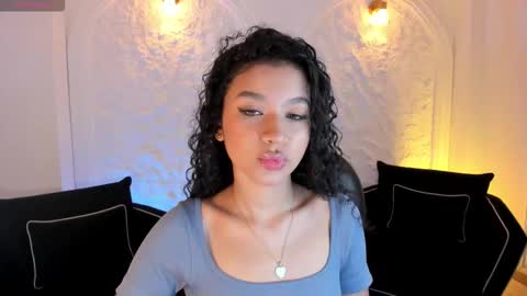 Sophie Houston online show from 25, 9, 2025