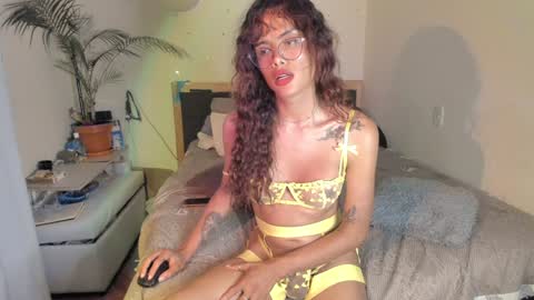 Snapshot of sophielondono21 chatting on 23, 1, 2025 SofiTrans21 online show from 23, 1, 2025