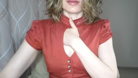 Snapshot of sophiemisss chatting on 13, 5, 2026 Sophiemisss online show from 13, 5, 2026