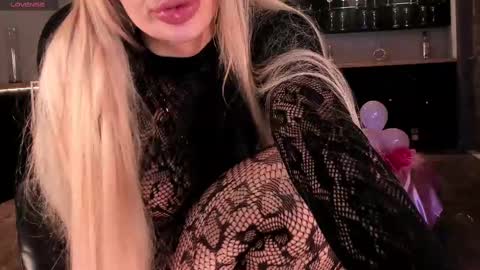Snapshot of sophiepalmerx chatting on 14, 2, 2025 Sophie Palmer online show from 14, 2, 2025