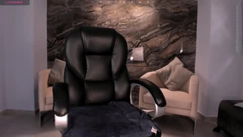 Snapshot of sophiepalmerx chatting on 19, 2, 2025 Sophie Palmer online show from 19, 2, 2025