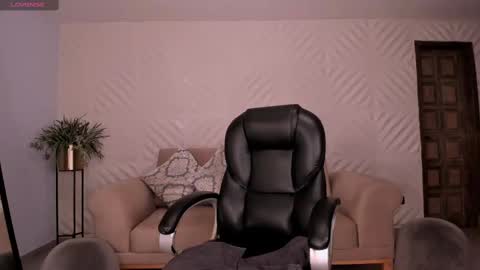 Snapshot of sophiepalmerx chatting on 27, 2, 2025 Sophie Palmer online show from 27, 2, 2025