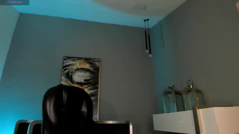Snapshot of sophiepalmerx chatting on 9, 9, 2025 Sophie Palmer online show from 9, 9, 2025
