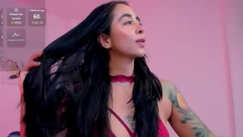 Snapshot of sophierooy chatting on 30, 11, 2025 sophierooy online show from 30, 11, 2025