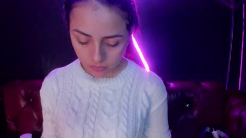 SOPHY ROGERS online show from 21, 12, 2024