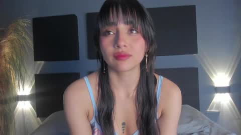 SOPHY ROGERS online show from 11, 1, 2025