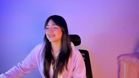 SOPHY ROGERS online show from 29, 1, 2025