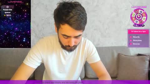 sophywhisper online show from 10, 3, 2026