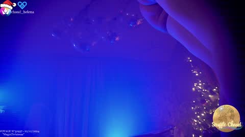 Snapshot of souffle_chaud chatting on 23, 12, 2024 . . online show from 23, 12, 2024