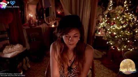 Snapshot of souffle_chaud chatting on 3, 1, 2025 . . online show from 3, 1, 2025