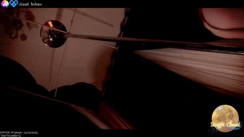 Snapshot of souffle_chaud chatting on 15, 2, 2025 . . online show from 15, 2, 2025