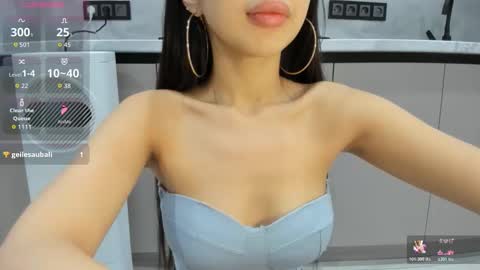 Mia online show from 30, 10, 2025