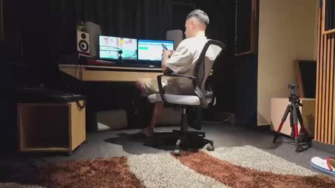 Snapshot of soulmanager69 chatting on 2, 3, 2025 soulmanager69 online show from 2, 3, 2025