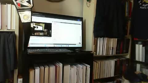 Snapshot of southernbones chatting on 5, 11, 2025 SOUTHERNBONES online show from 5, 11, 2025