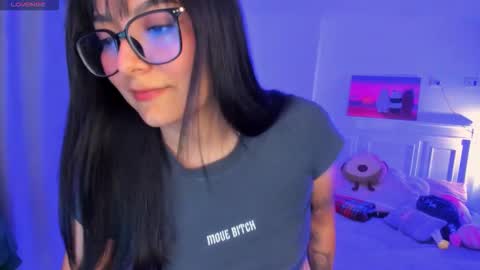 Lili online show from 2, 12, 2025