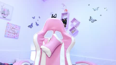 Alicia PVT OPEN online show from 10, 9, 2025