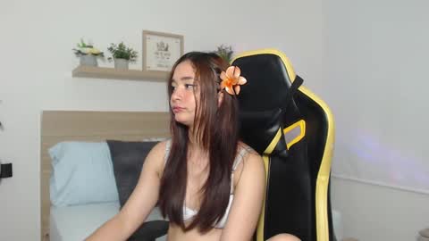 M A R I A N A online show from 30, 1, 2025