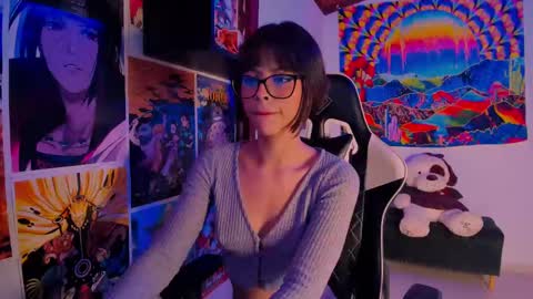 Snapshot of space__kittyy chatting on 17, 2, 2025 Val online show from 17, 2, 2025