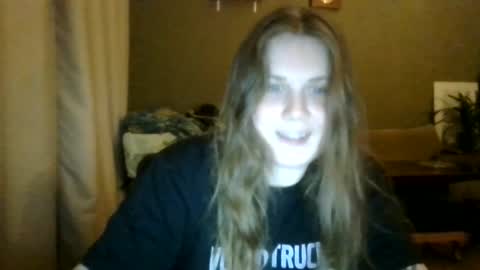 Snapshot of space_ranger99 chatting on 17, 7, 2026 Alisa online show from 17, 7, 2026