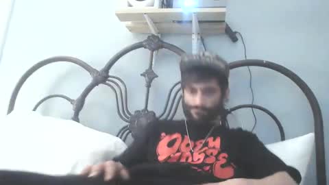 Snapshot of spacecase843 chatting on 9, 3, 2025 TrndSettrz online show from 9, 3, 2025